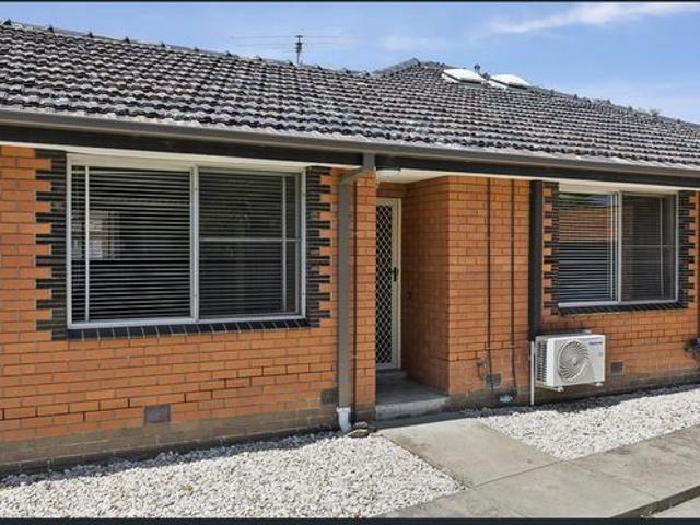 Apartment for rent in Camerons Creek, Victoria