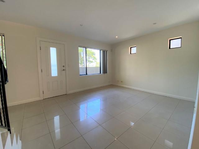 Townhouse for rent in Erskineville, Sydney