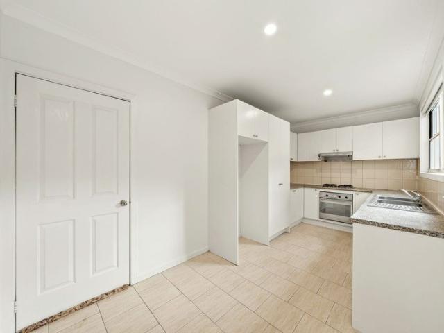 Townhouse for rent in Camerons Creek, Victoria