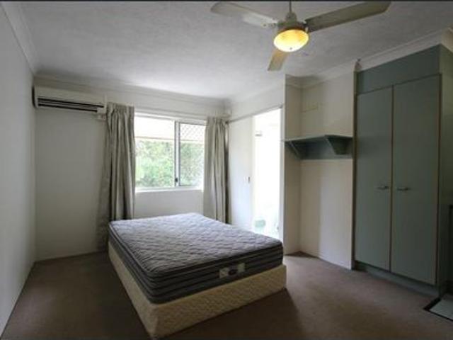 Granny Flat for rent in Toombul, Queensland