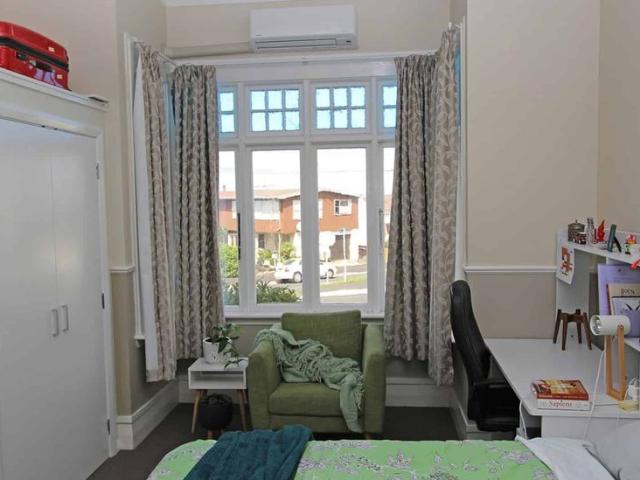 House for rent in Otakou