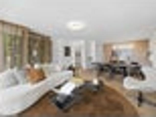 Townhouse for sale in Awhitu
