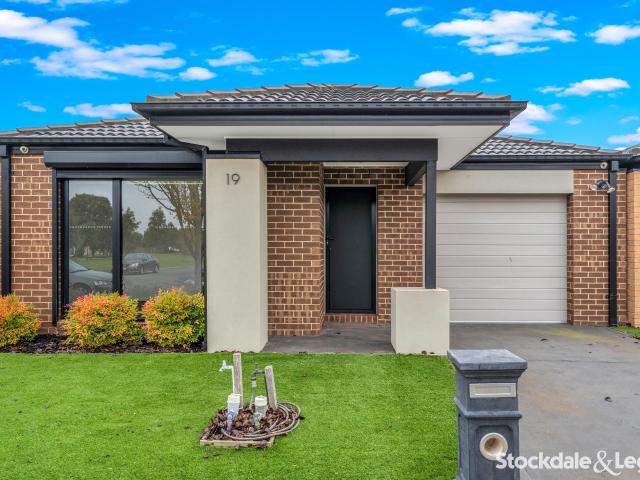 House for rent in Mickleham, Victoria