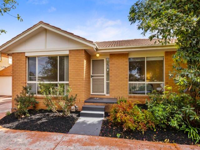 House for sale in Glen Waverley, Melbourne