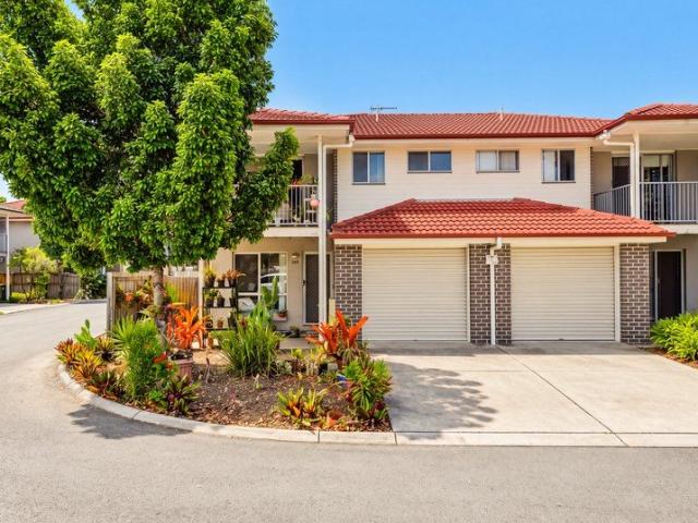 Townhouse for sale in Brendale, Greater Brisbane