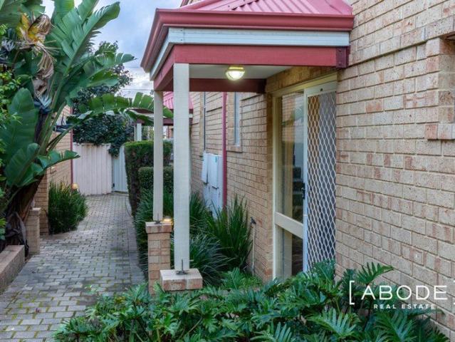 Townhouse for sale in Glendalough, City of Stirling