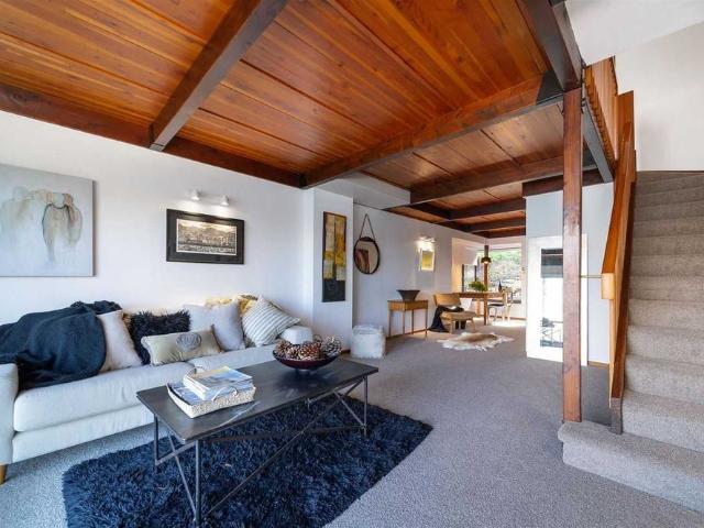 Townhouse for rent in Goldfield Heights, Queenstown