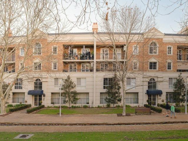 Apartment for sale in Cockburn, Western Australia