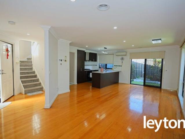 Townhouse for rent in Camerons Creek, Victoria