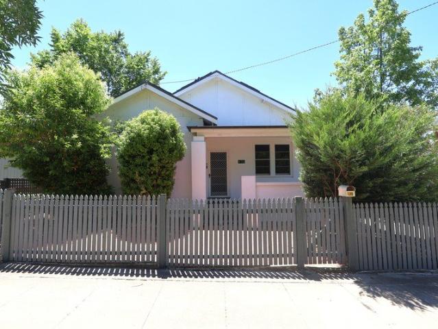 House for rent in Bathurst