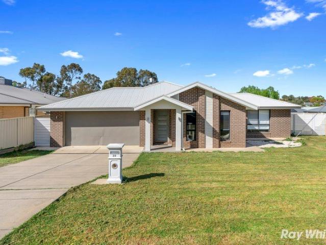 House for sale in Junee North, Junee