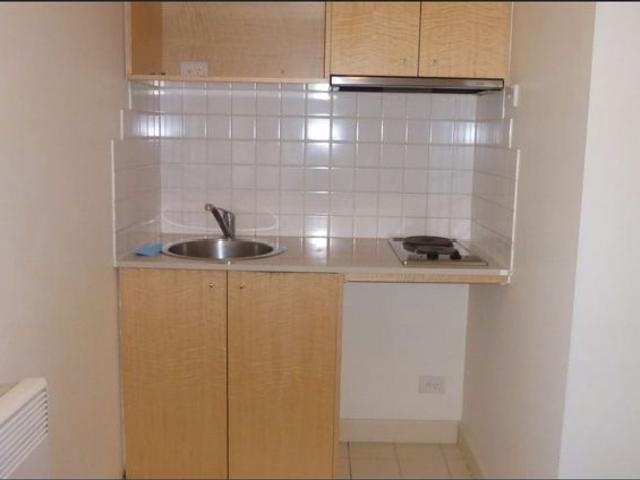 Granny Flat for rent in Camerons Creek, Victoria