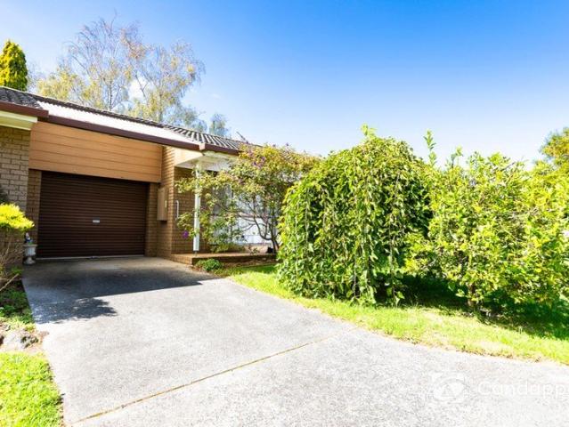 Apartment for sale in Drouin, Victoria