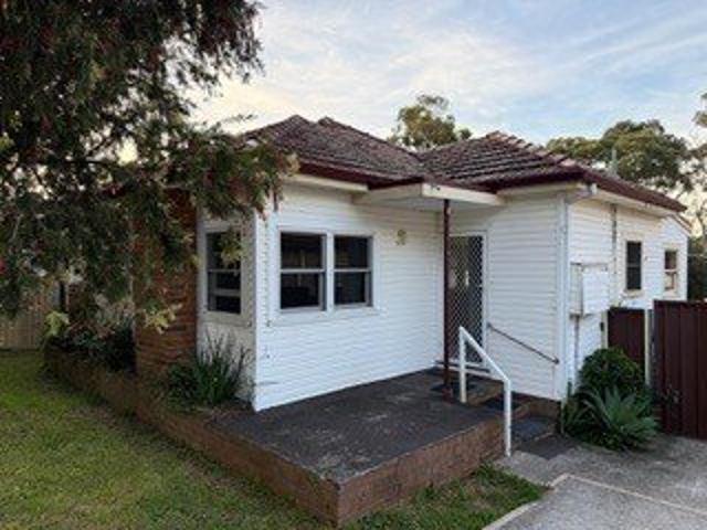 House for rent in Sutherland Shire, Sydney