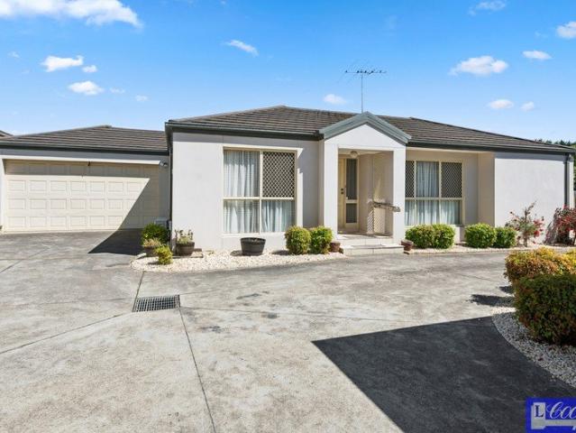Apartment for sale in Somerville, Melbourne