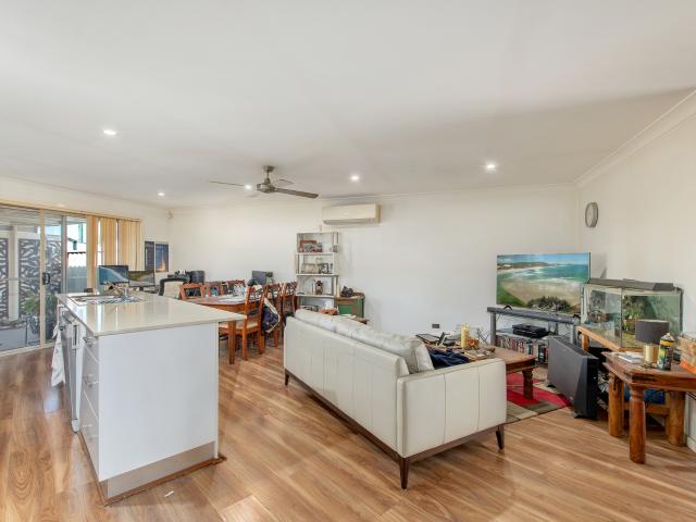 Villa for sale in Woy Woy, New South Wales