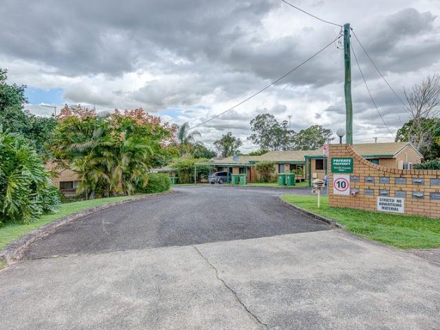 Townhouse for rent in Toombul, Queensland