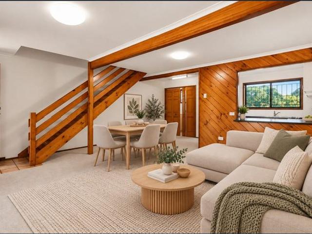 Townhouse for rent in Slacks Creek, Greater Brisbane