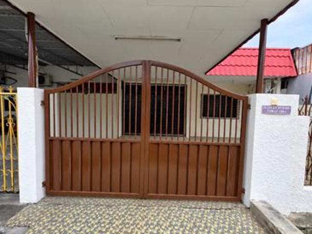 Terraced House for sale in Batu Pahat, Johor