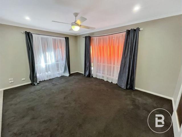 House for rent in Wendouree West, Ballarat