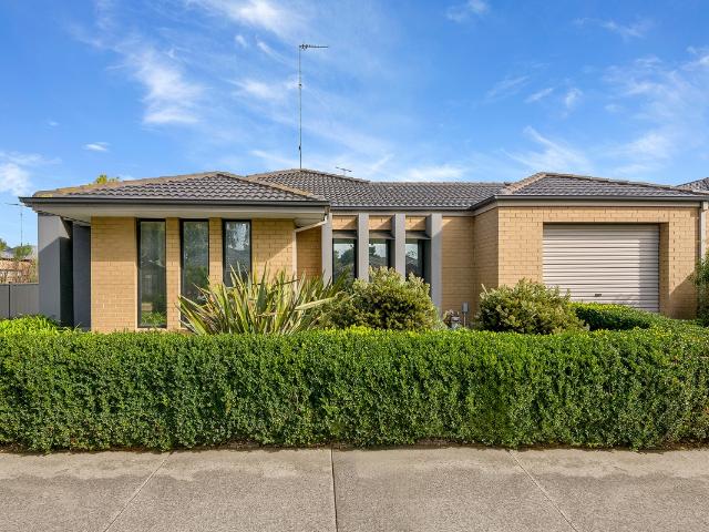 Apartment for sale in Leopold, Victoria