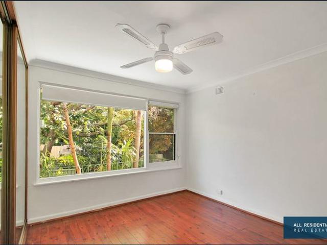 House for rent in Wollongong West, New South Wales