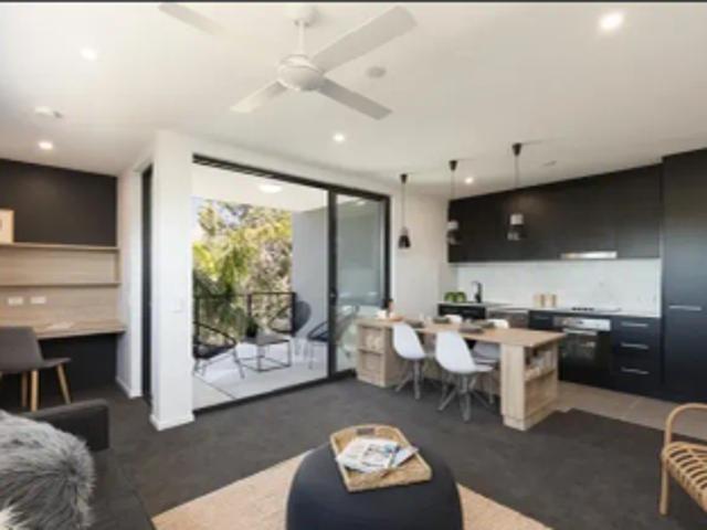 Apartment for rent in Cannon Hill, Greater Brisbane