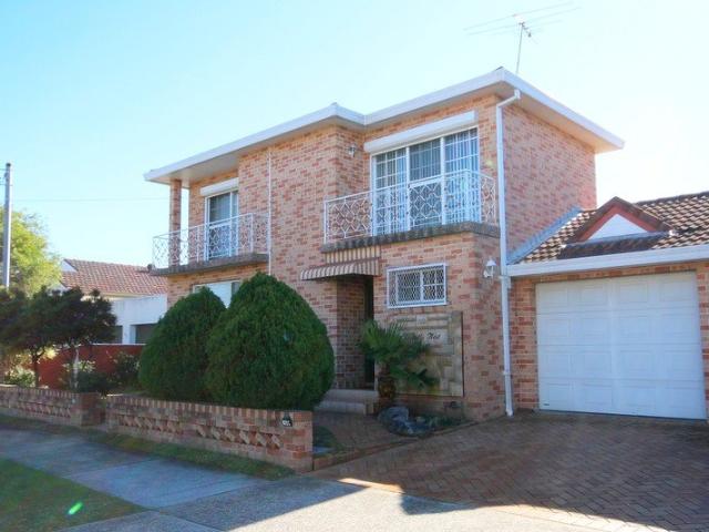 Townhouse for rent in Sydney, New South Wales
