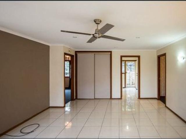 Apartment for rent in Kings Creek, Queensland