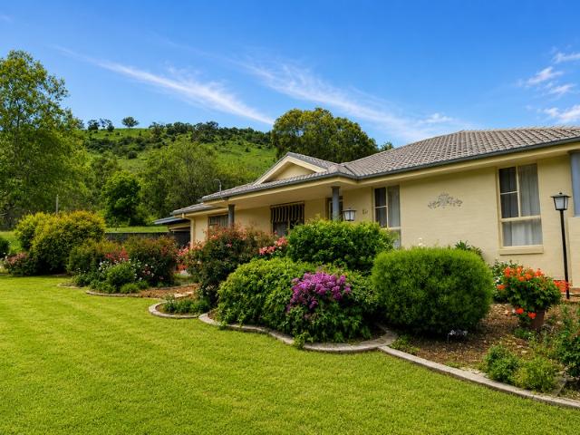 Apartment for rent in Piallamore, New South Wales