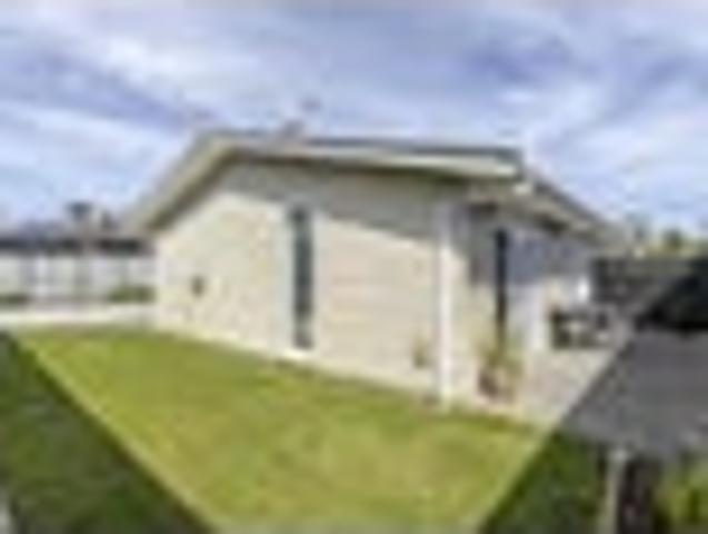 Apartment for sale in Hillsborough, Taranaki