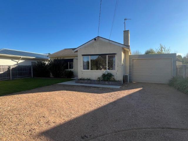 House for rent in Bairnsdale, Victoria