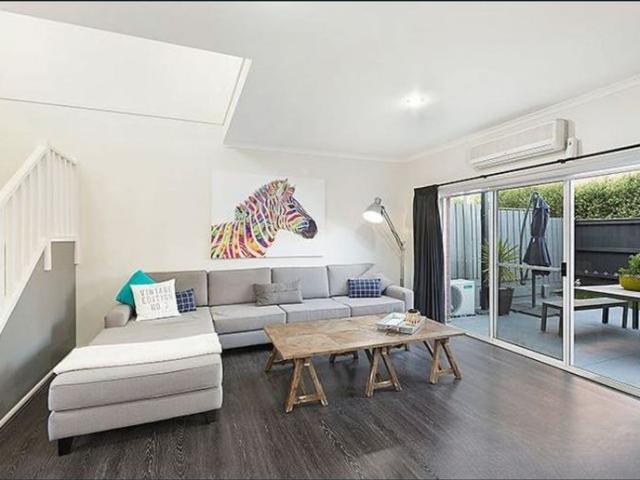 Townhouse for rent in Camerons Creek, Victoria