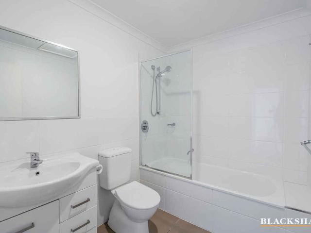 House for rent in Canberra, Gungahlin