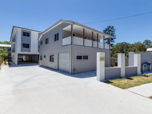 Townhouse for rent in Toombul, Queensland