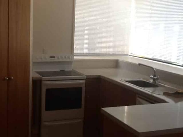 Apartment for rent in Chaslands, Canterbury
