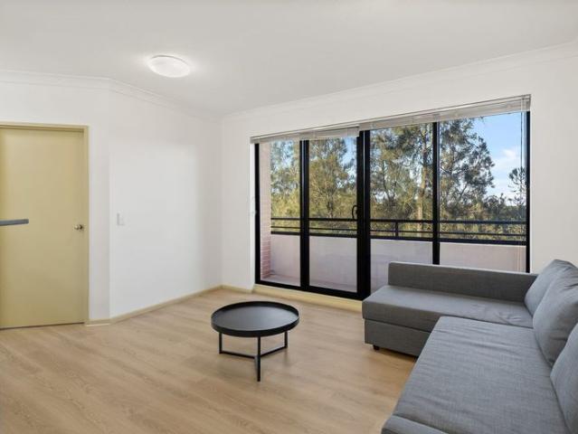 Apartment for rent in Wollongong West, New South Wales