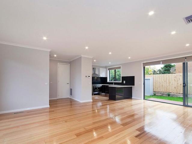 Townhouse for rent in Clayton South, Melbourne