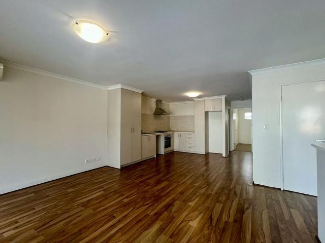 Apartment for rent in Parklands, Western Australia