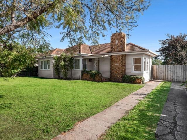 House for sale in Hamlyn Heights, Geelong