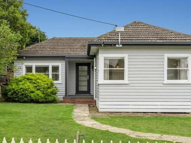 House for rent in Victoria