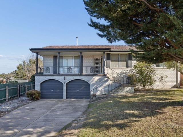 House for sale in Brisbane Grove, New South Wales