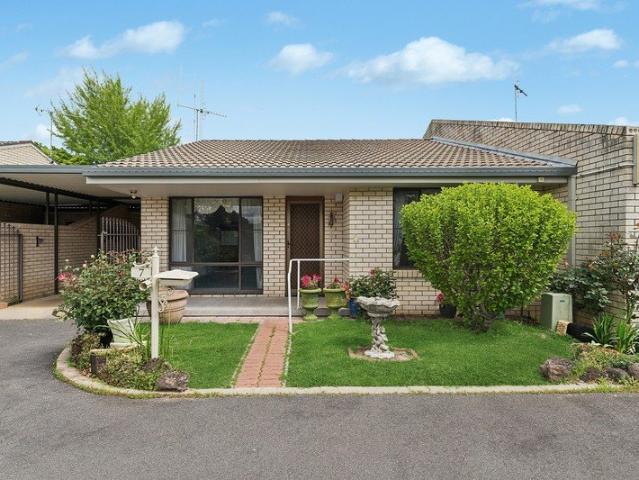 Apartment for sale in Orange, Orange City Council