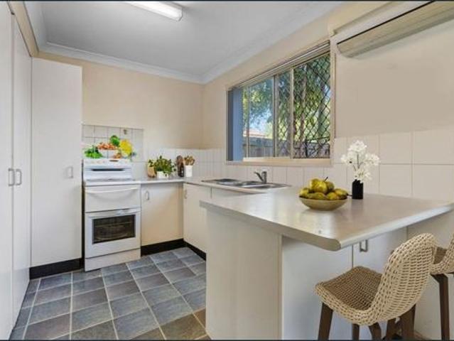 Townhouse for rent in Toombul, Queensland