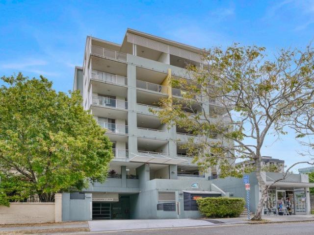Apartment for sale in Indooroopilly, Greater Brisbane