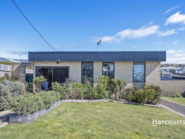 Apartment for sale in Upper Burnie, Burnie