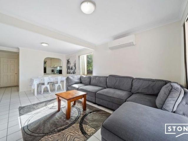 Townhouse for rent in Toombul, Queensland