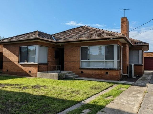 House for rent in Hamlyn Heights, Geelong