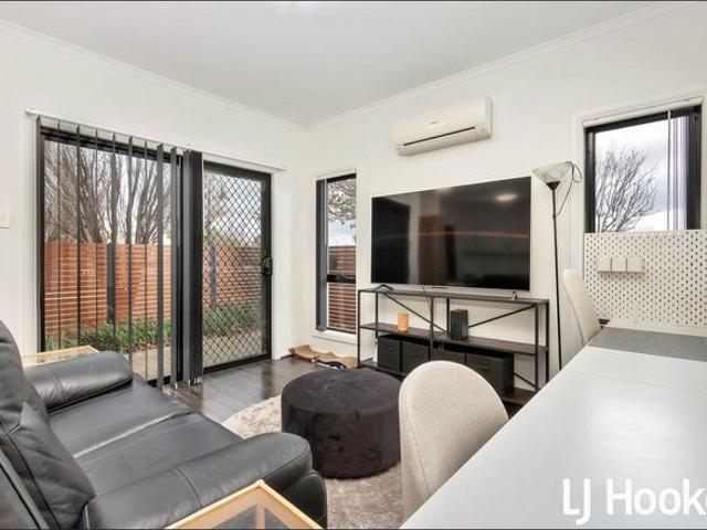 Townhouse for rent in Horseshoe Creek, South Australia