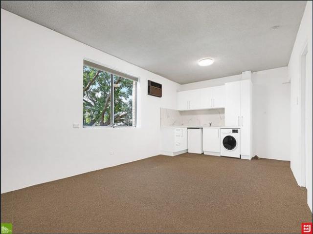 Apartment for rent in Wollongong West, New South Wales